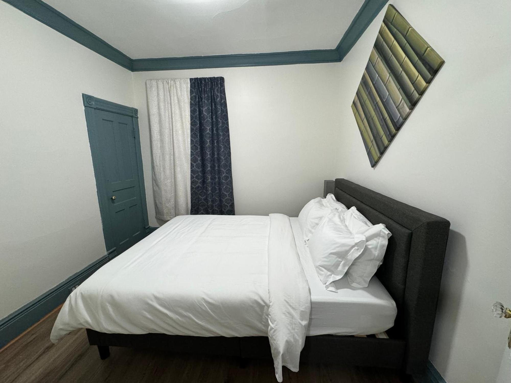Comfy Getaway, 5 Bed, Sleeps 9, Walk To Falls! Cataratas do Niágara Exterior foto
